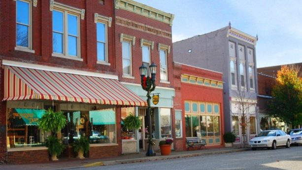 Huntingburg__Historic_4th_092214