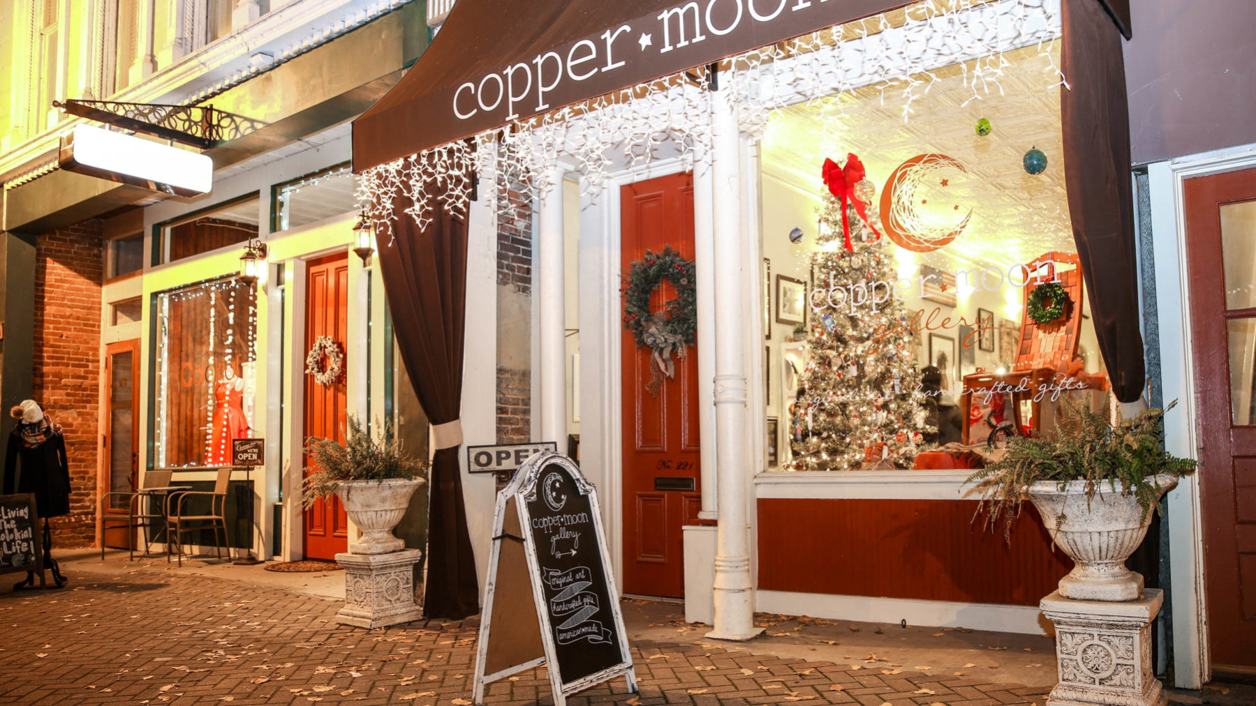Small Business Saturday Shopping in New Albany